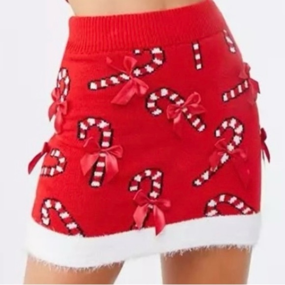 Christmas Red Knit Candy Cane Mini Skirt M Red Knit Red Bows Size Medium NWT - Picture 14 of 15